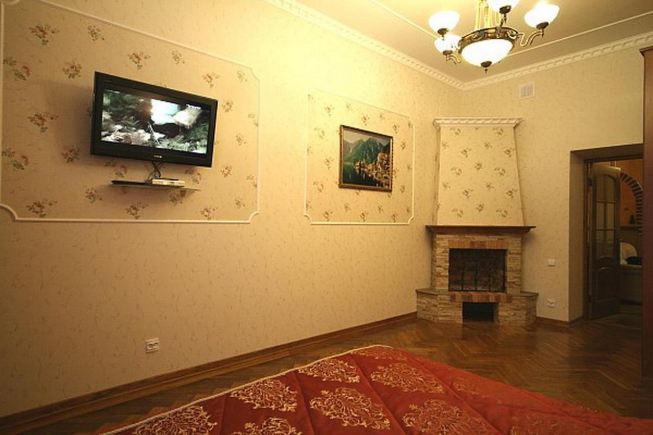 Park And Opera Apartments Lviv Eksteriør billede